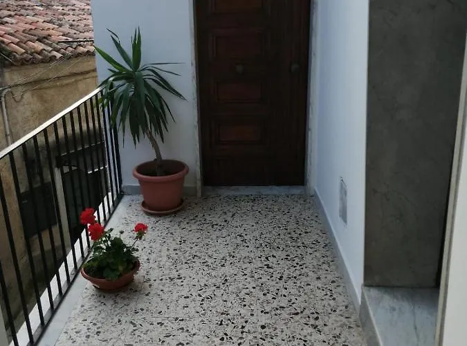 Gæstehus I Trecento Padula